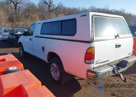 2006 Toyota Tundra Base V8 from USA, damaged, VIN 5TBJT32156S472924